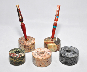 Melanie heinrich pen holders